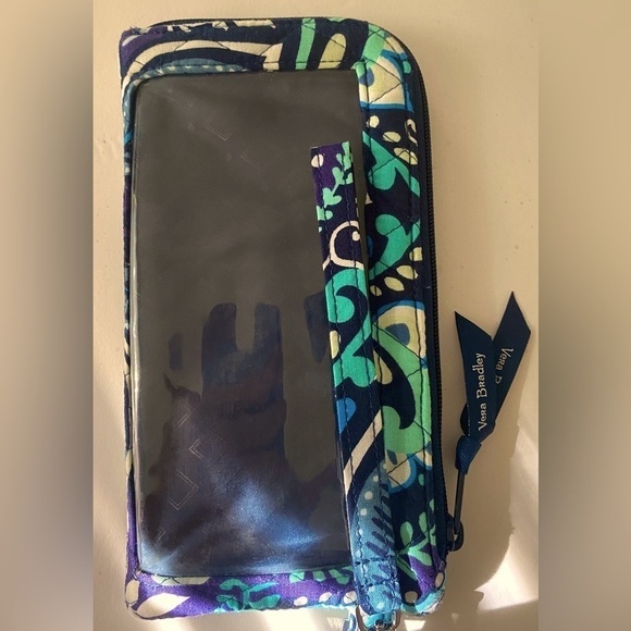 NWOT Vera Bradley RFID Tech Wristlet Wallet Blue Island with Clear Phone Section - Picture 2 of 6